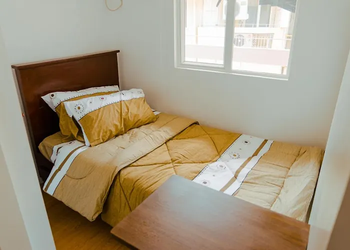 Apartment Yong's Place At Isabelle De Valenzuela *