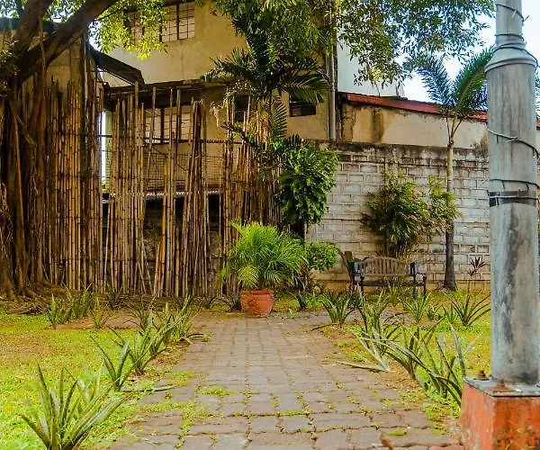 Apartment Yong's Place At Isabelle De Valenzuela